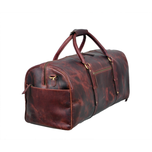 Brown Crunch Leather Duffle Bag for Timeless Travel Style - Image 4